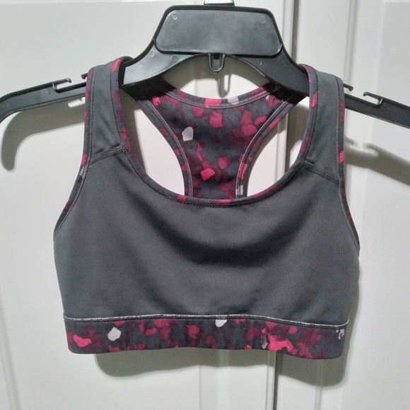 Nike athletic bra Size S - Picture 6 of 7
